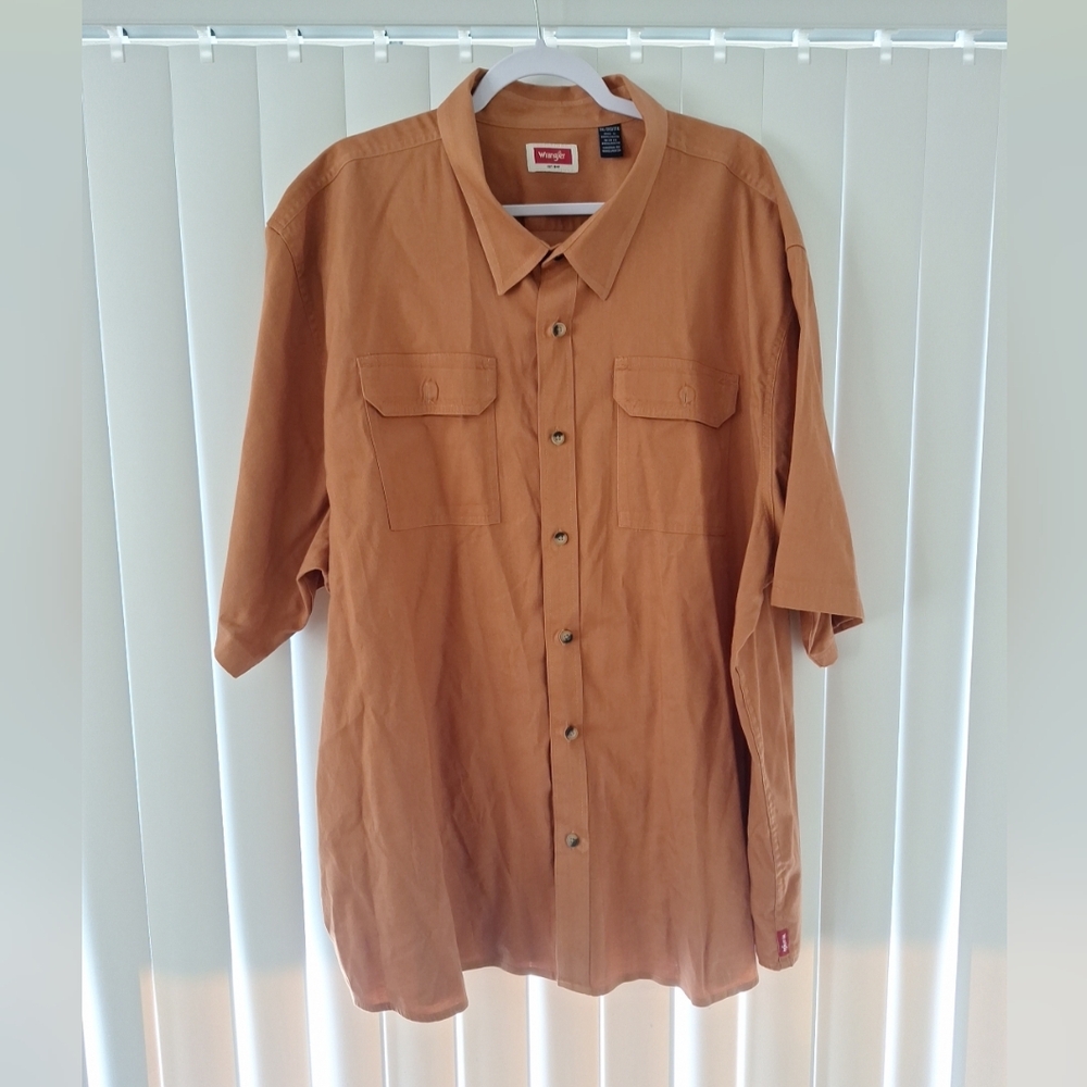 Wrangler Short Sleeve Button Front Shirt